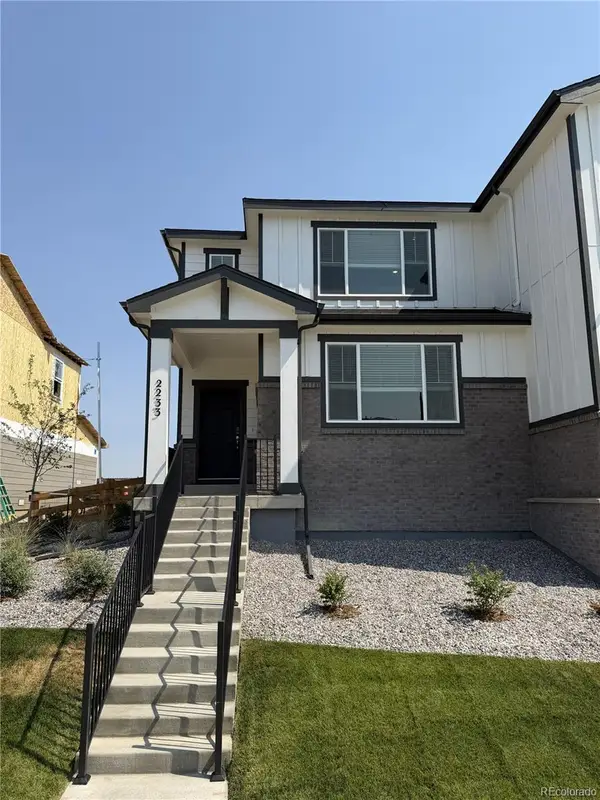 2233 E 164th Avenue, Thornton, CO 80602