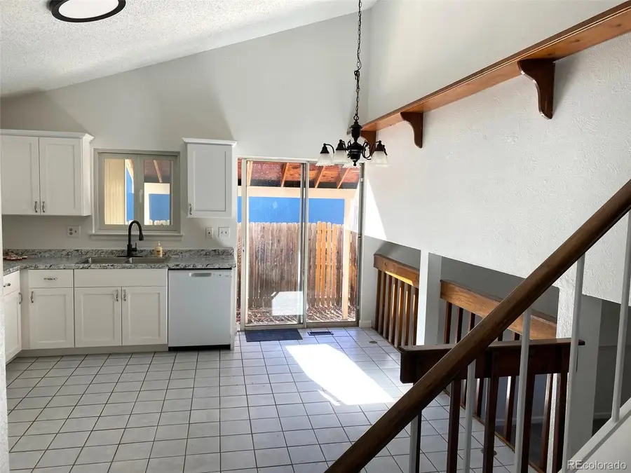 4865 S Espana Lane, Centennial, CO 80015 - Image #3