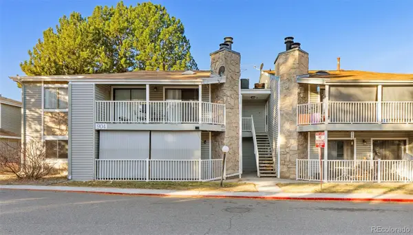 904 S Walden Way #102, Aurora, CO 80017