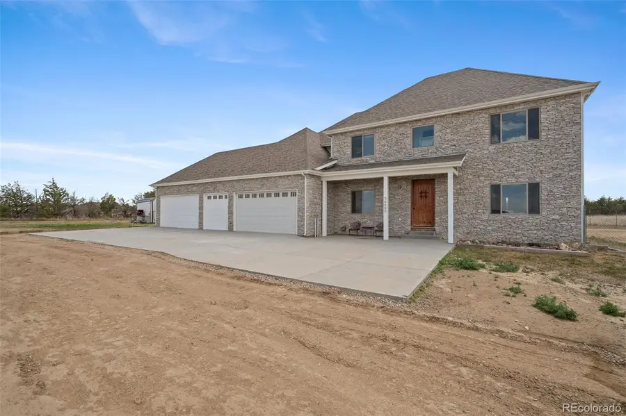 56600 E 30th Avenue, Strasburg, CO 80136 - #2