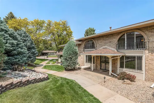 3210 S Oneida Way, Denver, CO 80224