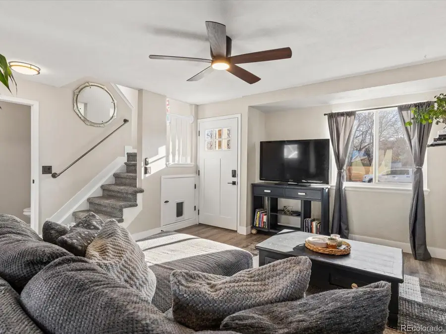 17083 E Wagon Trail Parkway, Aurora, CO 80015 - Image #2