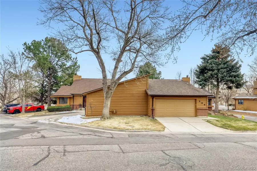 204 S Eagle Circle, Aurora, CO 80012 - Image #3