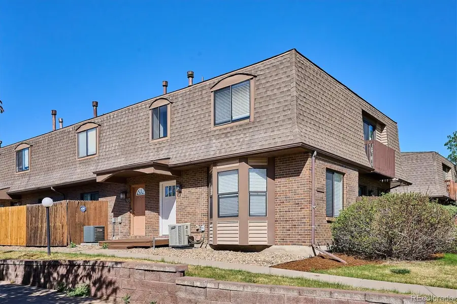 1379 S Idalia Street #A, Aurora, CO 80017 - #3