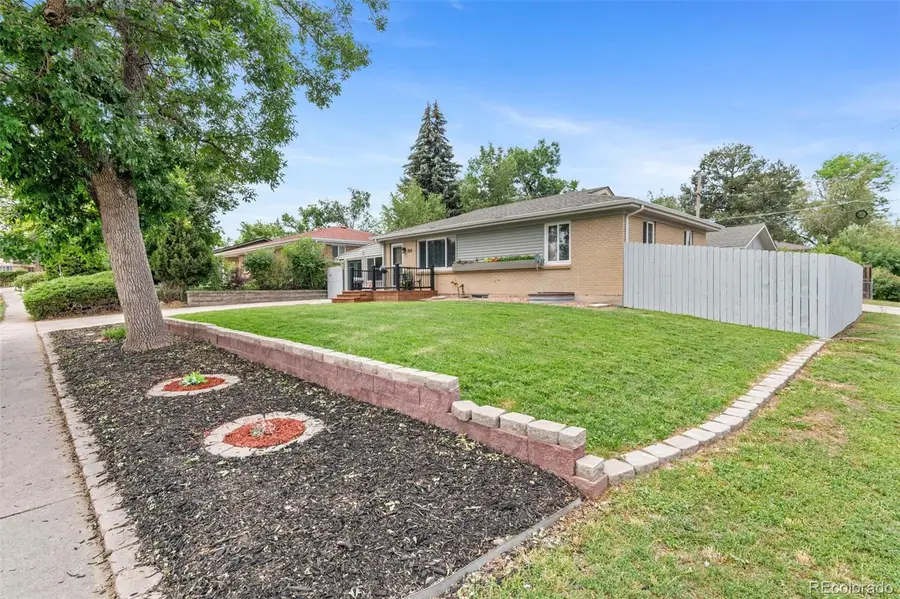 995 Ironton Street, Aurora, CO 80010 - Image #2