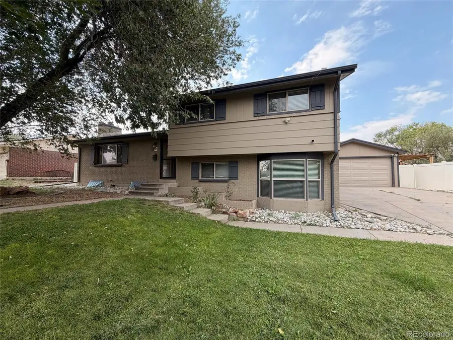 945 Dearborn Street, Aurora, CO 80011 - #2