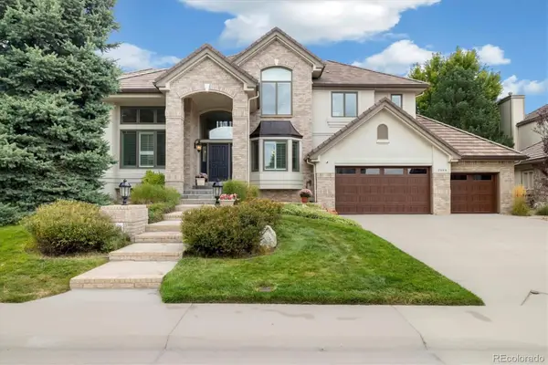 2064 S Robb Way, Lakewood, CO 80227