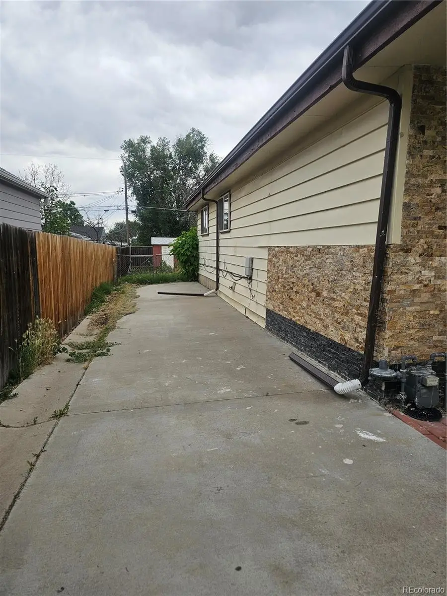 6680 Julian Street, Denver, CO 80221 - #3