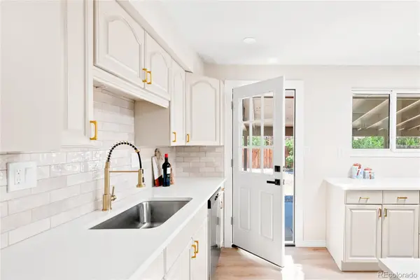 11831 W 70th, Arvada, CO 80004