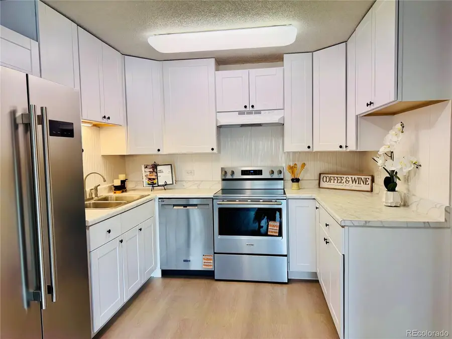 755 S Alton Way #12C, Denver, CO 80247 - Image #3