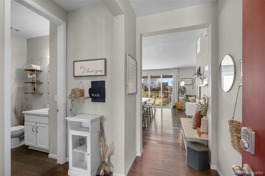 240 S Langdale Court, Aurora, CO 80018 - #2