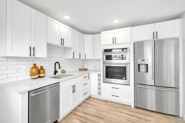 3320 W Saratoga Avenue, Englewood, CO 80110