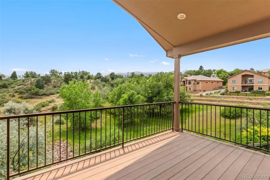 2425 Mesa Crest, Colorado Springs, CO 80904 - #3