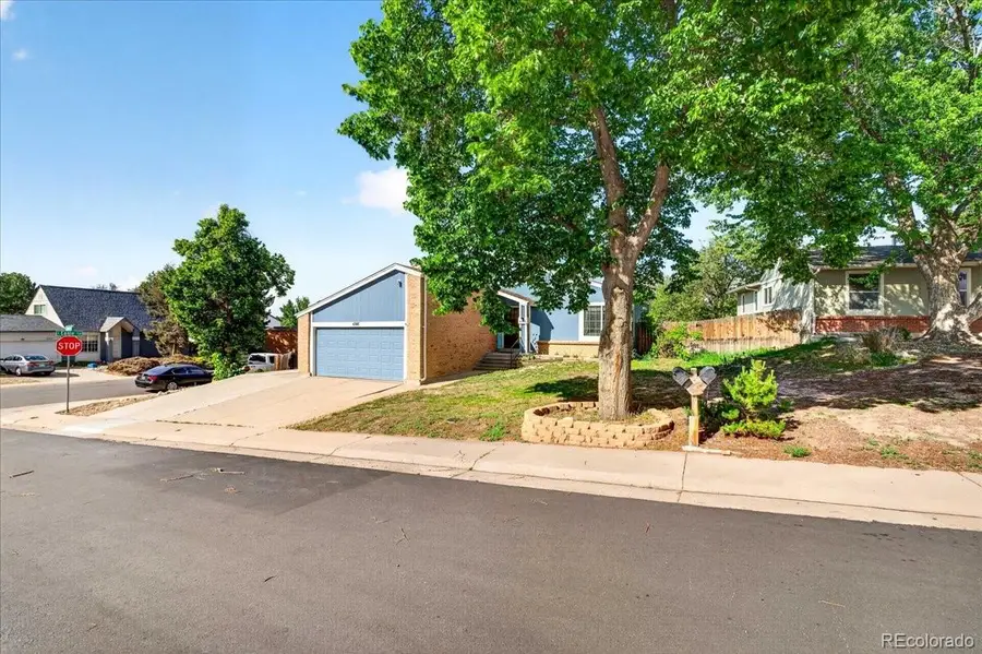 4366 S Dearborn Court, Aurora, CO 80015 - #3