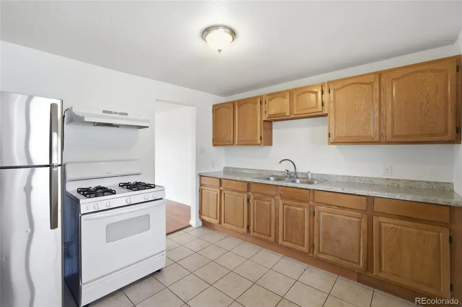 9501 E 11th Avenue, Aurora, CO 80010 - #3