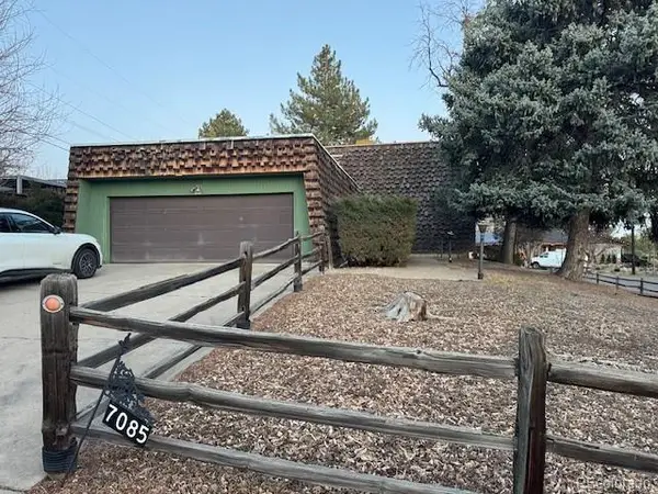 7085 W 8th Place, Lakewood, CO 80214