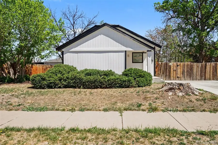 18 Julian Street, Denver, CO 80219 - #3