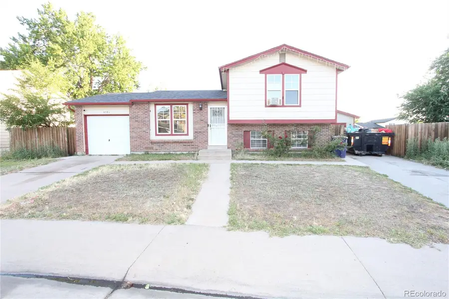 4581 Fraser Way, Denver, CO 80239 - #2