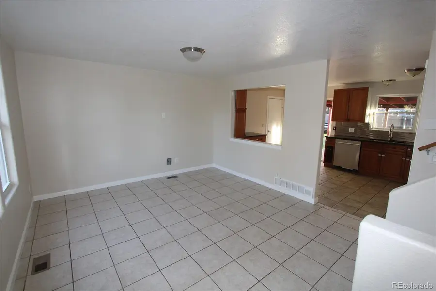 4581 Fraser Way, Denver, CO 80239 - #3