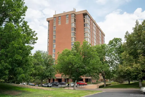 1900 E Girard Place #806, Englewood, CO 80113