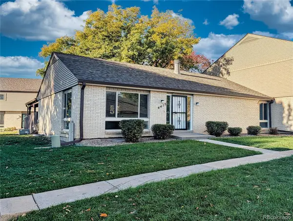 4415 W Ponds Circle, Littleton, CO 80123