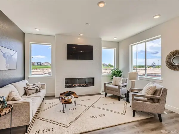 1203 S Algonquian Street, Aurora, CO 80018