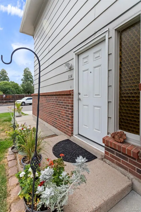 7309 W Hampden Avenue #304, Denver, CO 80227