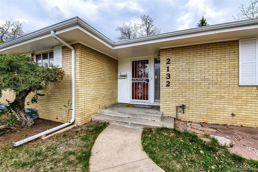 2132 E Dartmouth Avenue, Englewood, CO 80113 - #3