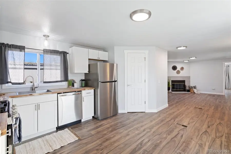 3750 N Cascade Avenue, Colorado Springs, CO 80907 - Image #2