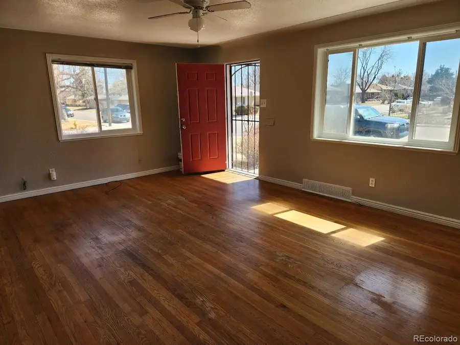 5455 E 36th Avenue, Denver, CO 80207 - #3