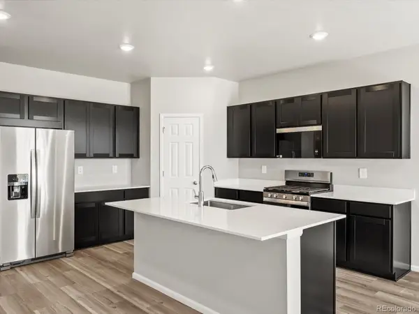 8867 Salida Street, Commerce City, CO 80022