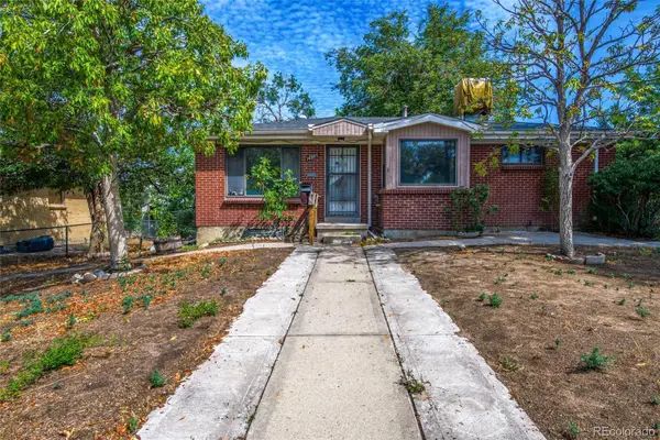 14205 E 25th Place, Aurora, CO 80011