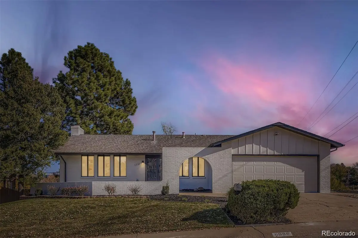 6096 S Monaco Way, Centennial, CO 80111 - Image #1