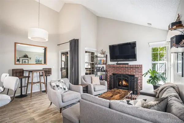 1005 S Miller Street #202, Lakewood, CO 80226