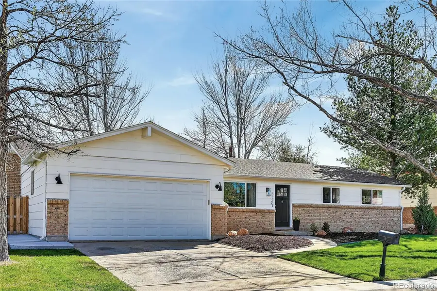 3126 S Emporia Court, Denver, CO 80231 - #2