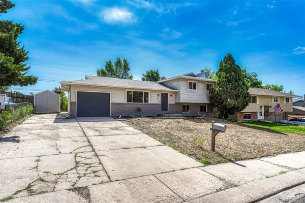 2011 Montezuma Drive, Colorado Springs, CO 80910