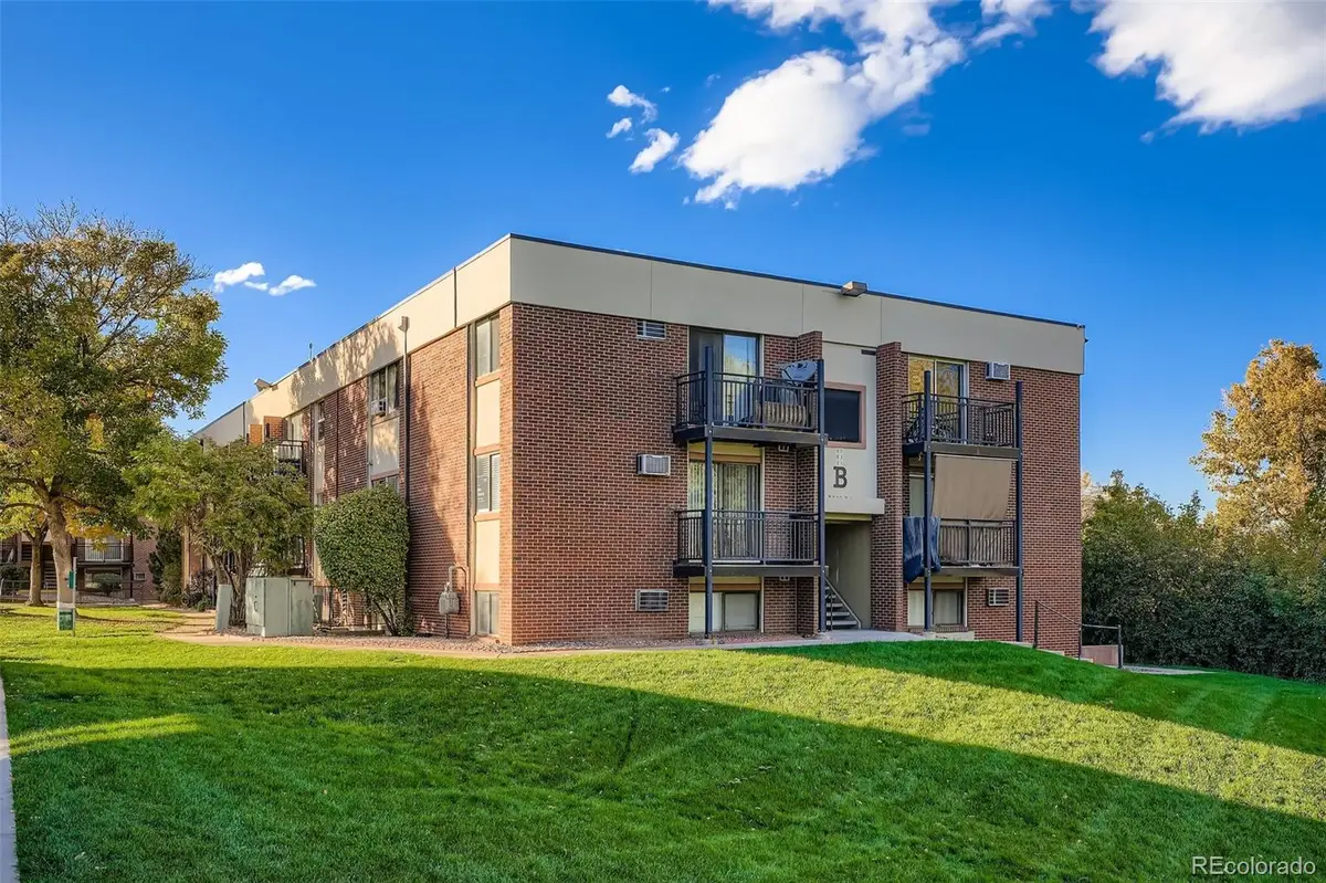 5995 W Hampden Avenue #10B, Denver, CO 80227 - Image #1