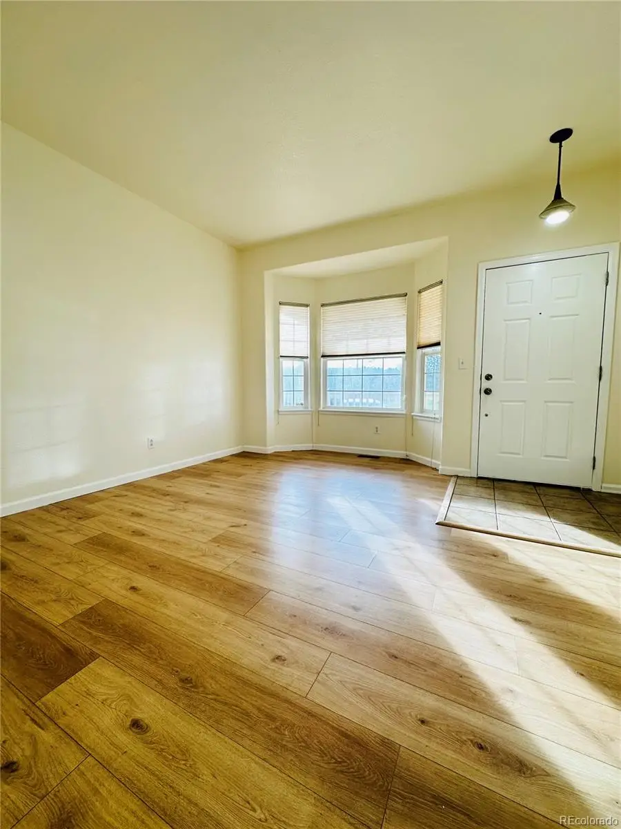 6102 S Yampa Street, Aurora, CO 80016 - Image #3