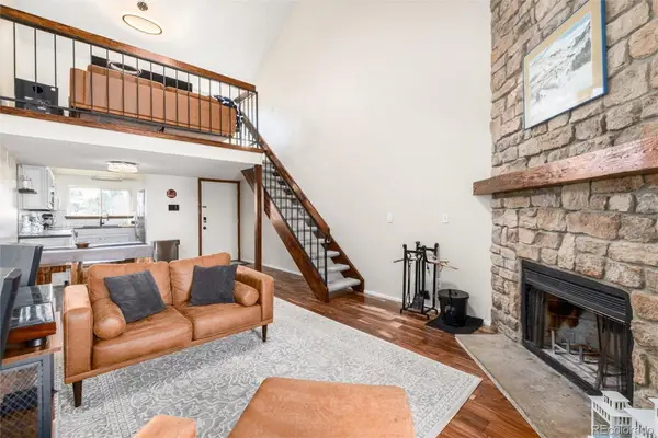 3696 S Depew Street #303, Lakewood, CO 80235