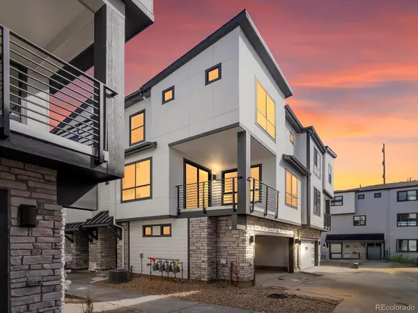 2060 S Holly Street #1, Denver, CO 80222