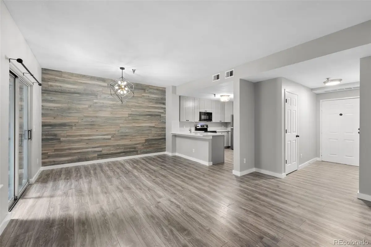 2575 S Syracuse Way #H201, Four Square Mile, CO 80231 - Image #1