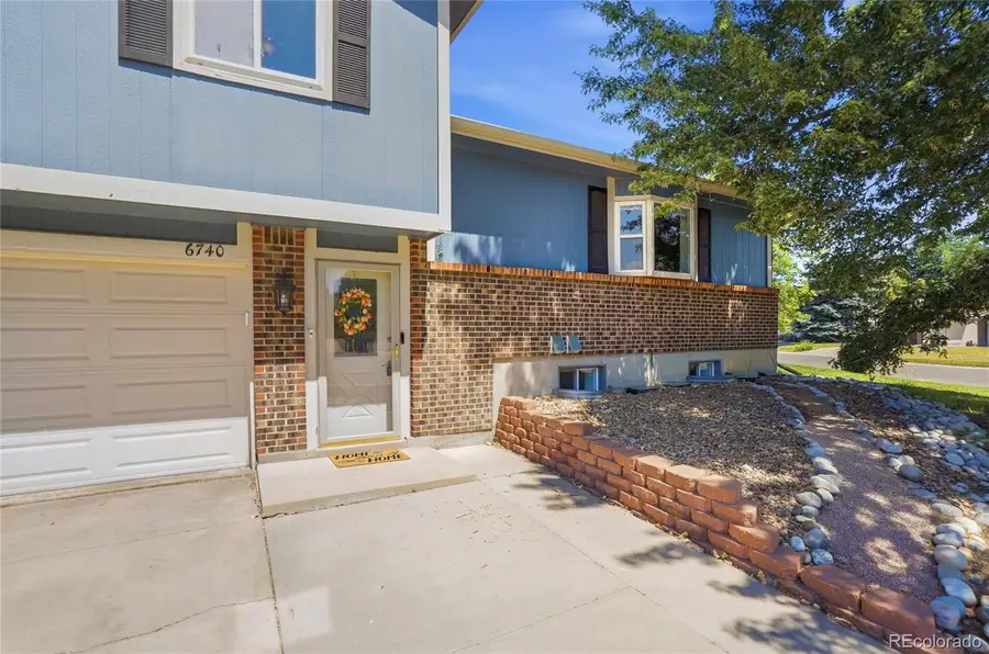 6740 Devinney Street, Arvada, CO 80004 - #2