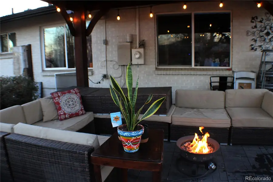 2704 S Zurich Court, Denver, CO 80236 - Image #2