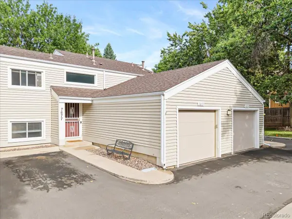 7677 S Monaco Circle, Englewood, CO 80112