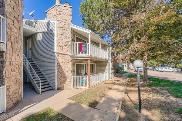 908 S Walden Way #201, Aurora, CO 80017