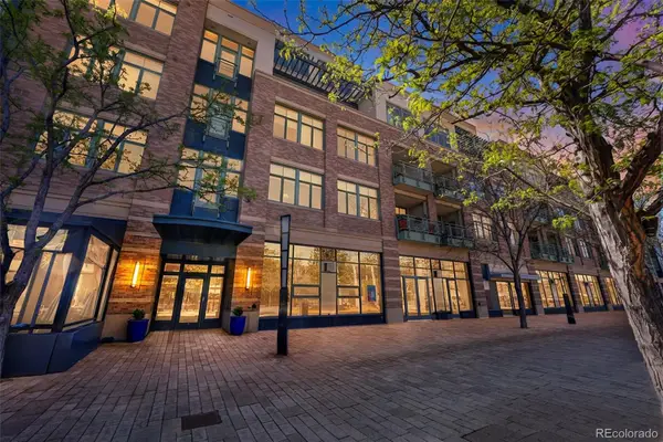 7220 W Bonfils Lane #302, Lakewood, CO 80226