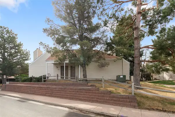 2622 S Xanadu Way #B, Aurora, CO 80014