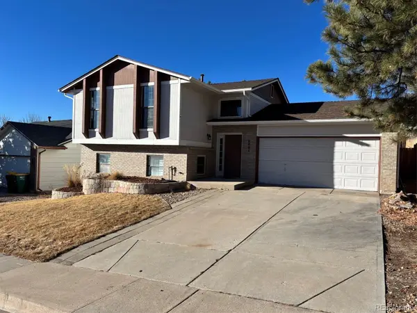 2001 Vineyard Drive, Castle Rock, CO 80104