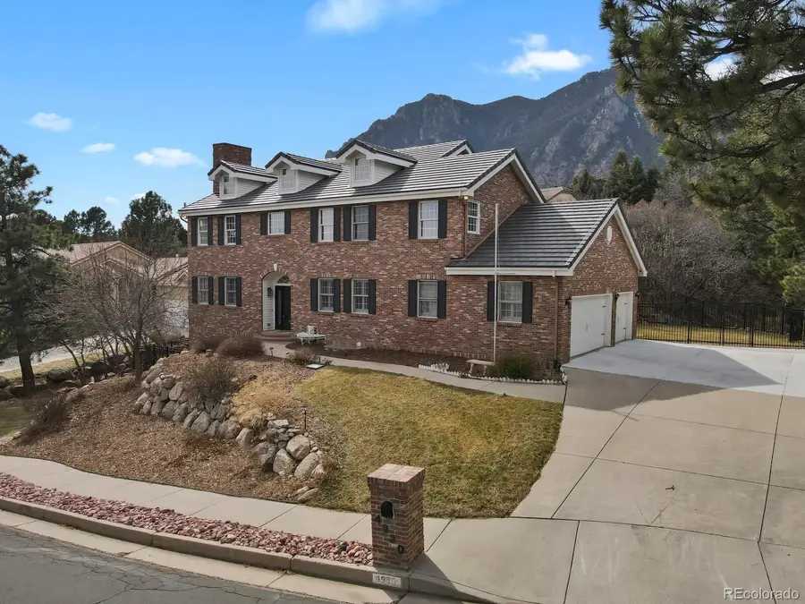 4930 Langdale Way, Colorado Springs, CO 80906 - #2