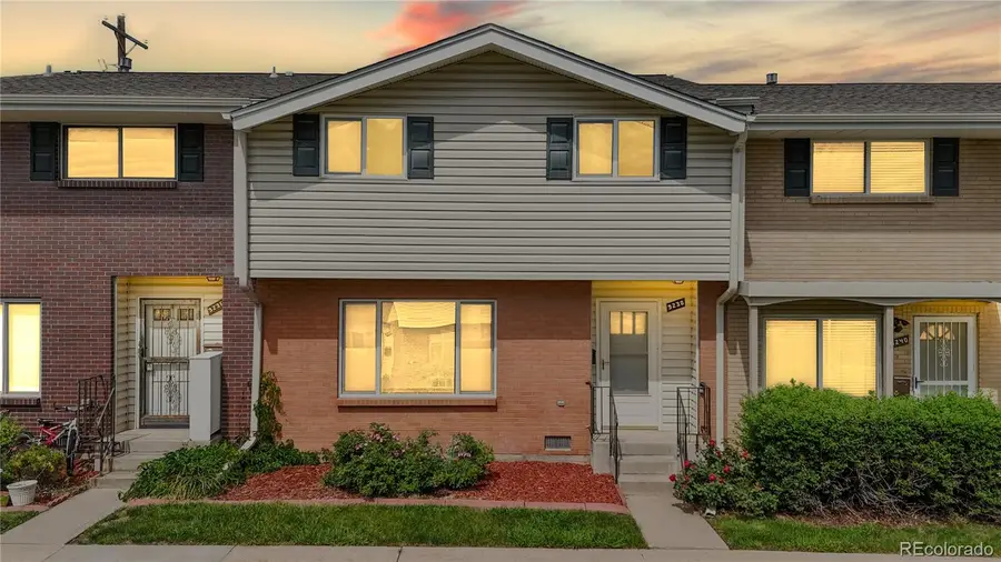 9238 E Mansfield Avenue, Denver, CO 80237 - #3